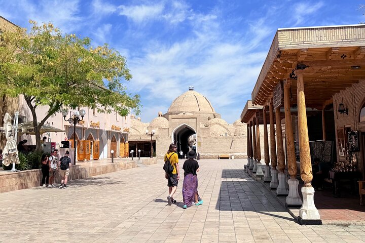 Boukhara : Visite privée à pied d'une journée avec Guide touristique local