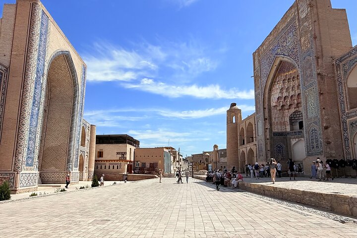 Boukhara : Visite privée à pied d'une journée avec Guide touristique local