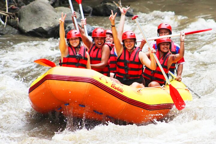 Bali ATV Quad Bike et rafting incluent le déjeuner et le transfert