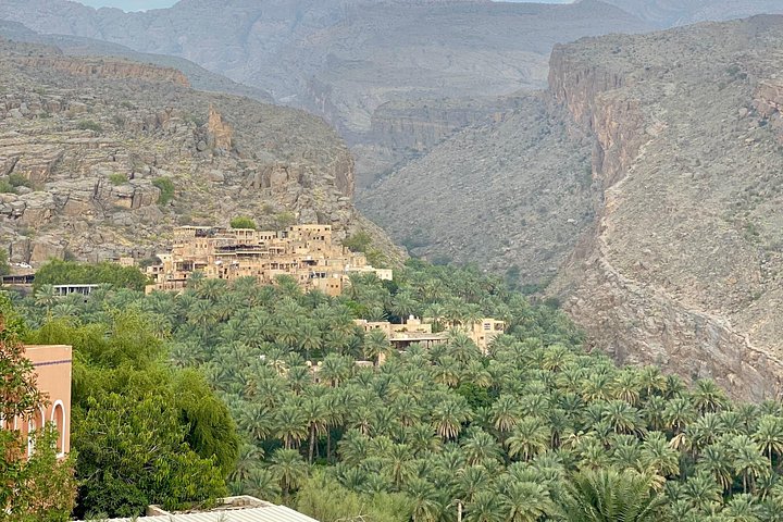 Upptäck 2 dagars guidad semesterorter Grand Canyon Jabal Shams
