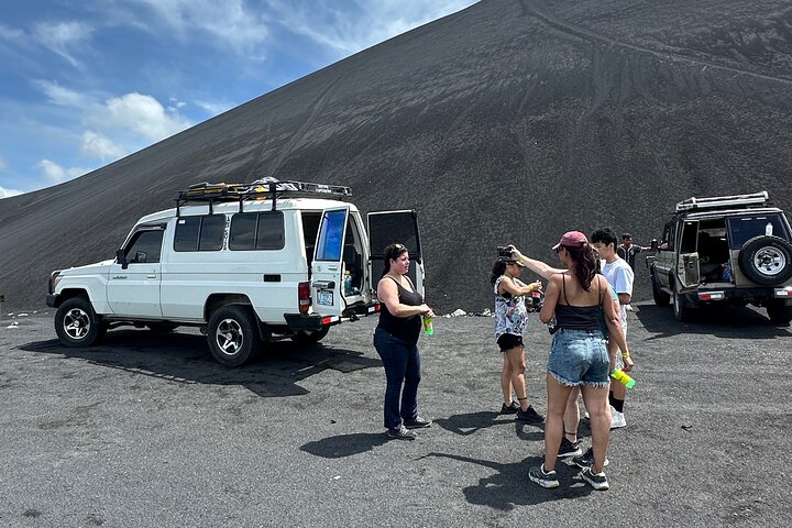 Privé vulkaanboarden bij Cerro Negro, premium en gezinsvriendelijk