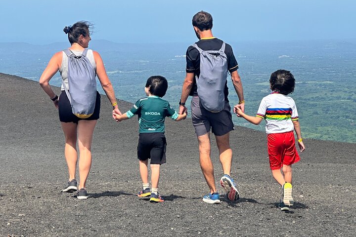 Privé vulkaanboarden bij Cerro Negro, premium en gezinsvriendelijk