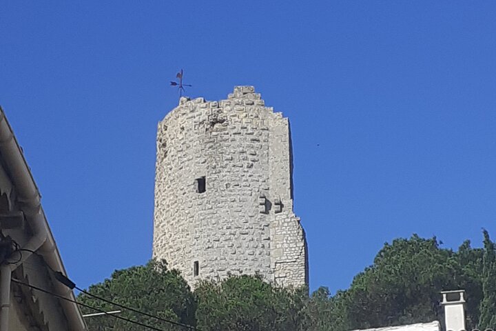 Guidet tur i Gruissan Village for enkeltpersoner