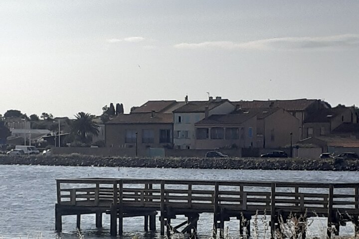 Guidet tur i Gruissan Village for enkeltpersoner