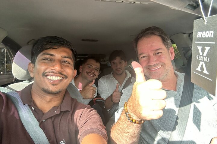 Traslados desde el Aeropuerto de Colombo a cualquier ciudad Srilanka