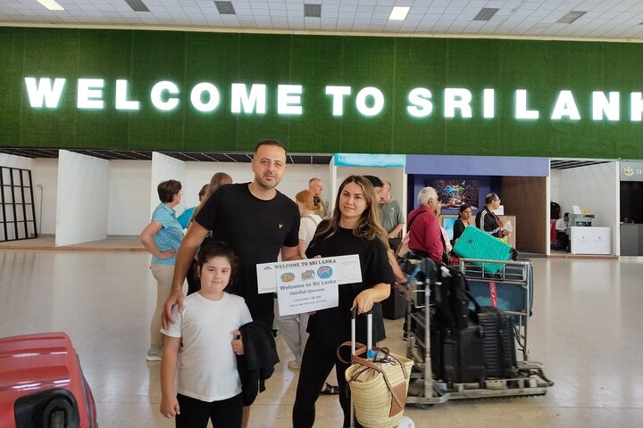 Traslados desde el Aeropuerto de Colombo a cualquier ciudad Srilanka