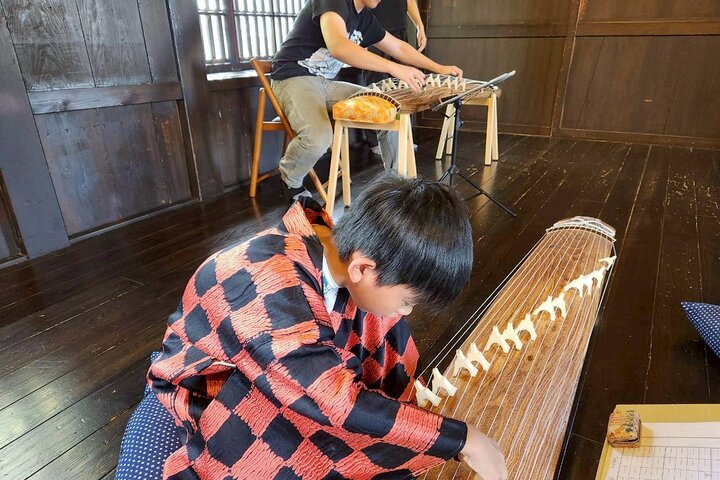 Authentisches Koto-Erlebnis in Odawara Castle Town (Nähe Tokio)