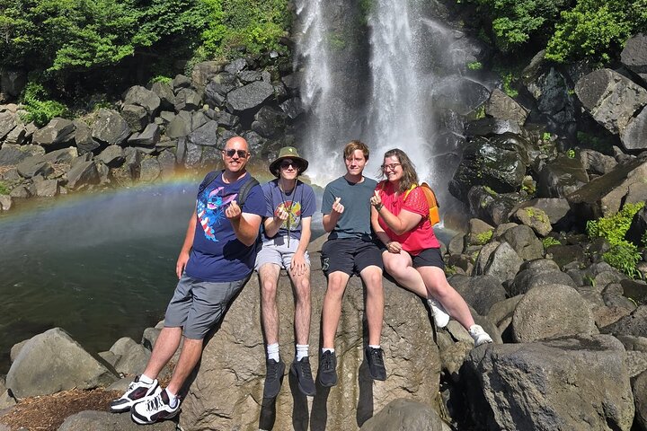 Passeio Privado Túnel de Lava de Manjanggul e Tour Leste na Ilha de Jeju