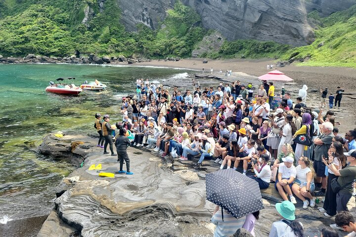 Passeio Privado Túnel de Lava de Manjanggul e Tour Leste na Ilha de Jeju
