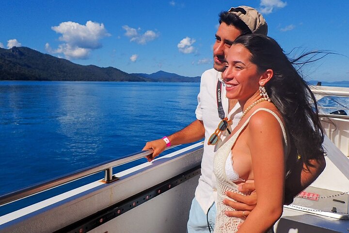 Snorkel & Whitehaven Beach Eco Cruise, Lunch | Från Airlie Beach