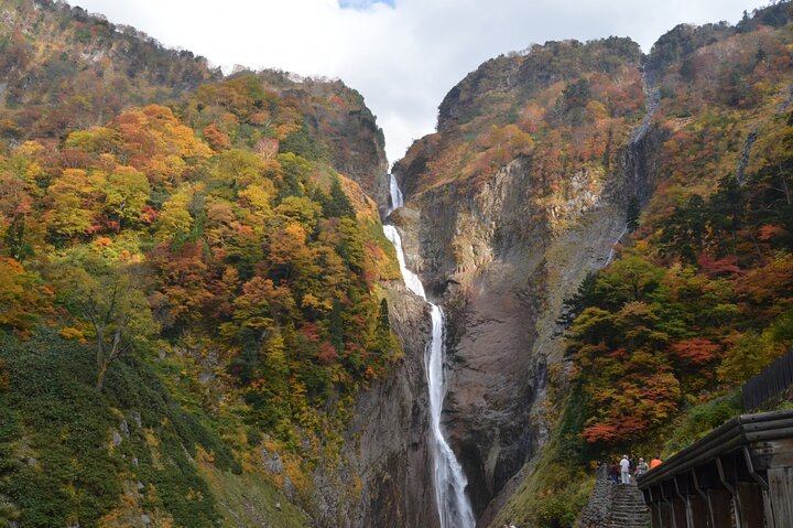 Kanazawa dagstur: Shomyo Falls och Tateyama bergsvandringar