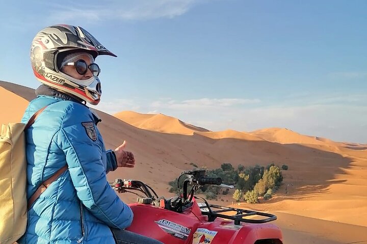 Noche en el desierto de Merzouga desde Erfoud & Camel Ride & Quad ATV