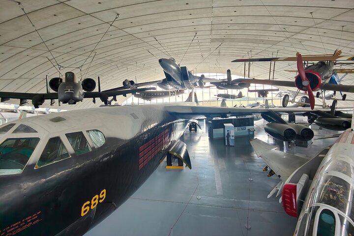 Duxford IWM Air Museum & Airfield Voiture privée Easy London Pickup