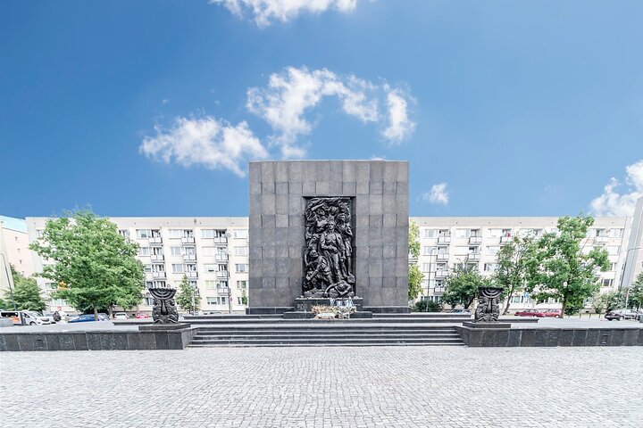 Private Tour durch das Warschauer Ghetto, den jüdischen Friedhof und das POLIN-Museum