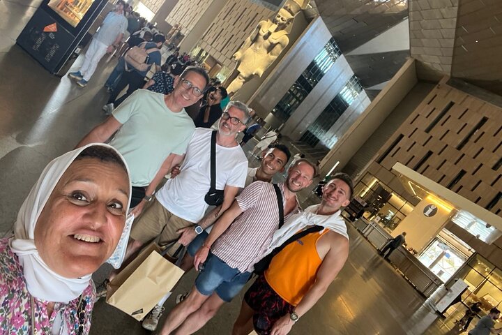 Tour Privado al Gran Museo y Pirámides desde el puerto de Alejandría
