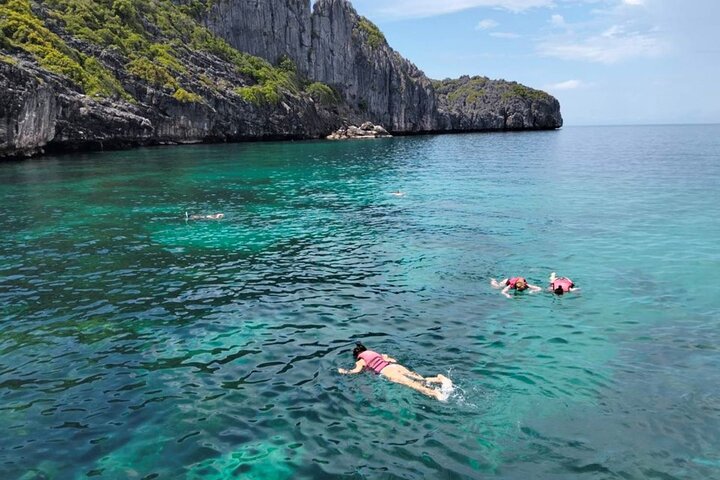 Koh Samui: Parco Nazionale Marino di Angthong 42 - Tour in motoscafo dell'isola