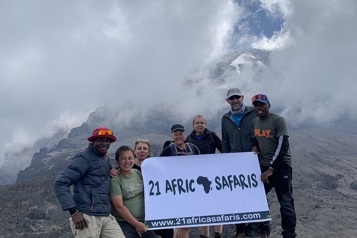 Mount Kilimanjaro dagstur via Machame Route – ingen skjulte gebyrer