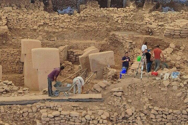 3 days Mt Nemrut Gobeklitepe Karahantepe and City Tour