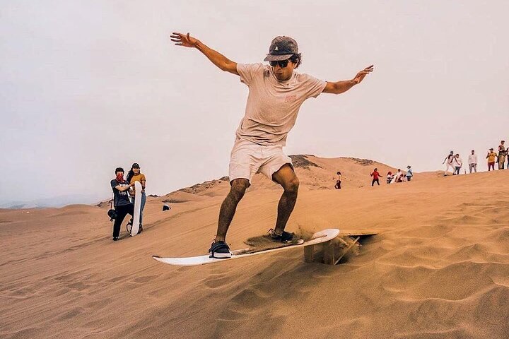 Agadir/Taghazout: Sunset Sandboarding Quad Bike & Marokkansk Middag