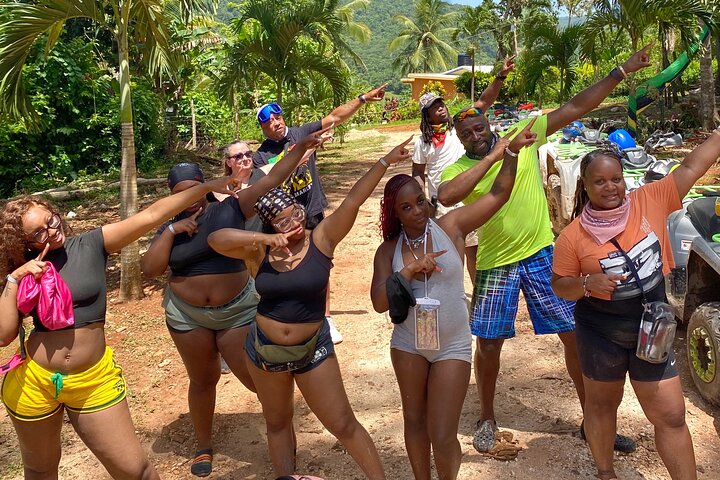 Tour en safari por la selva desde Montego Bay