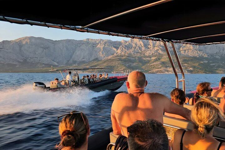 Makarska 3 - Island Speedboat Tour: Golden Horn og "Little Venice"