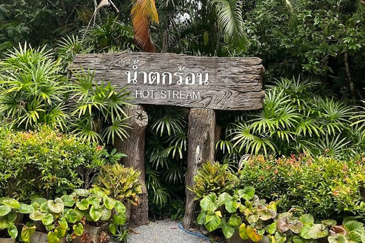 Krabi: Tiger Cave, Emerald Pool og Hot Springs lille gruppe tur