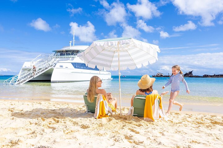 Moreton Island & Tangalooma Wrecks snorkelcruise - Brisbane