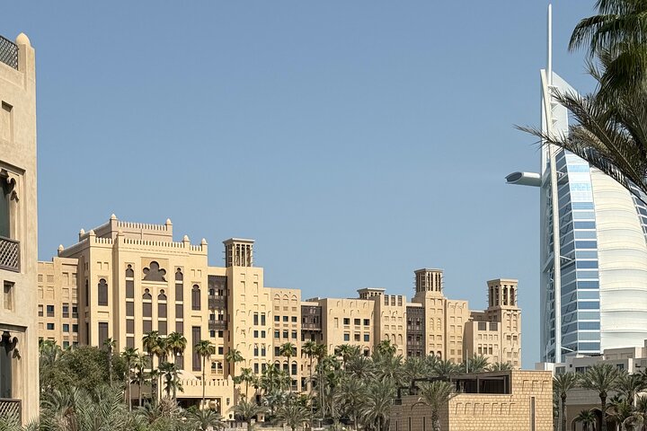 Esplora Dubai City Souks Modern City Pick-up / Drop off Fujairah
