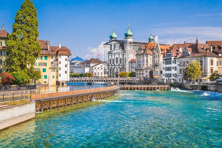 From Zurich: Premium Panoramic Train, Lucerne & Interlaken Alps