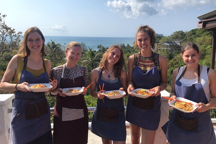 Halvdag Thai madlavningskursus med havudsigt fra Koh Tao