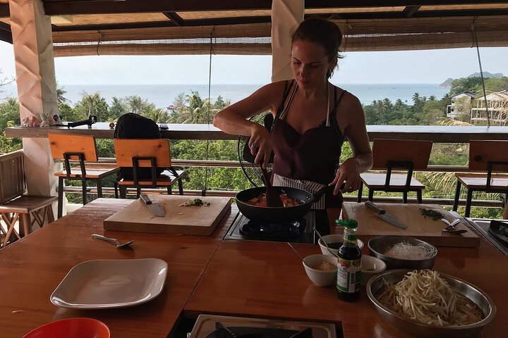 Halvdag Thai madlavningskursus med havudsigt fra Koh Tao