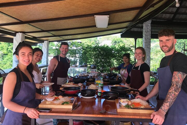 Halvdag Thai madlavningskursus med havudsigt fra Koh Tao