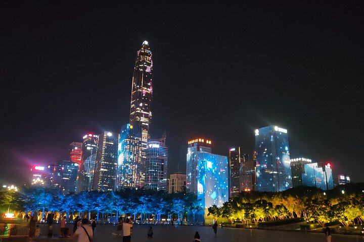 Visite privée en soirée de Shenzhen avec les meilleurs sites pittoresques de Shenzhen