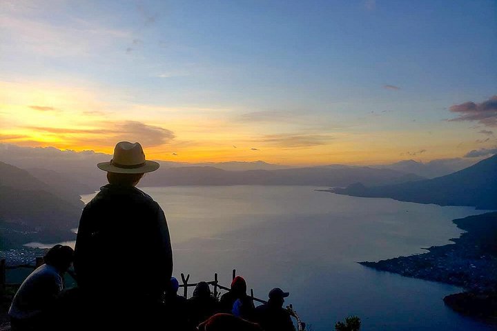 Escursione al Rostro Maya Naris del Indio per vedere l'alba.
