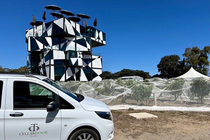 Restauranter i nærheden af McLaren Vale Small Group Wine Tour view d'Arenberg Cube inc