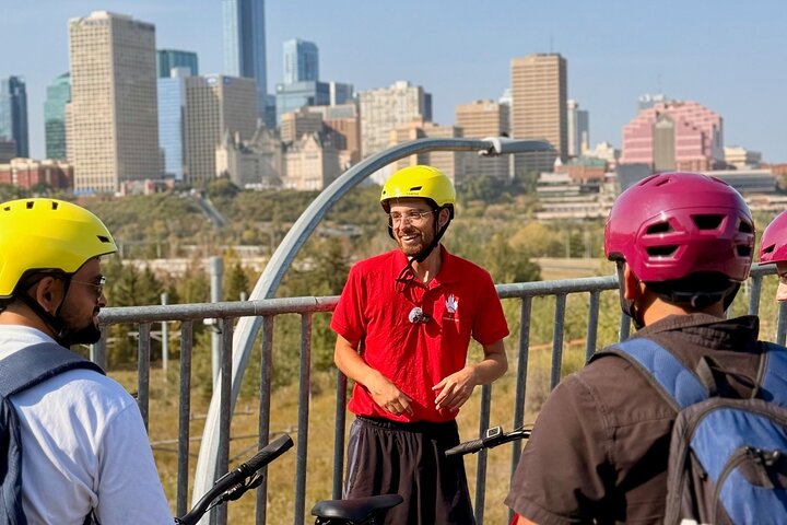Edmonton City Highlights Tour de bicicleta de 3 horas, upgrade de bicicleta elétrica disponível.