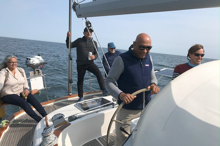 Experiência de navegação privada ao longo da costa sul do Maine