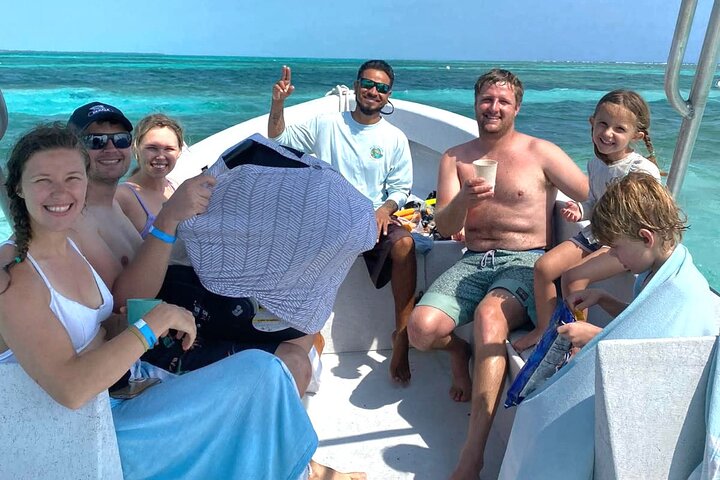 Caye Caulker Marine Reserve 3 detiene la aventura de buceo