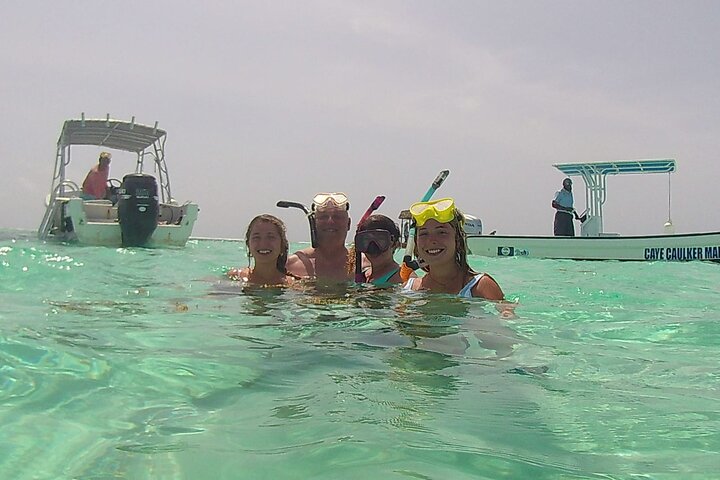 Caye Caulker Marine Reserve 3 detiene la aventura de buceo