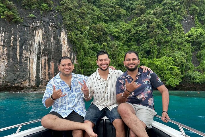 Il meglio del tour avventuroso di un giorno a Phi Phi Island con pranzo da Phuket