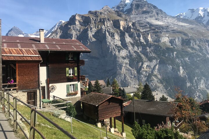 Lauterbrunnen-Mürren : Excursión en grupos pequeños a los Alpes suizos desde Berna