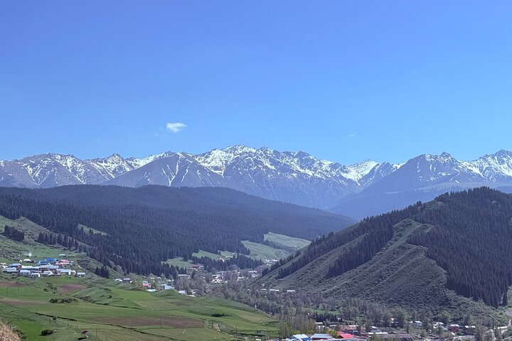 Private Day Tour naar Nanshan Pasture en Tianshan Grand Canyon