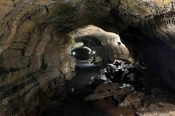 Hele dag Santa Cruz Ranch en Lava Tunnels Tour van Bahia