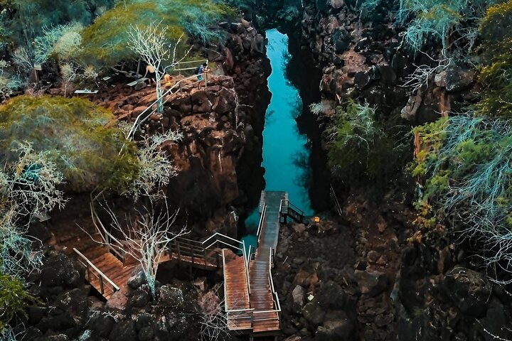 Hele dag Santa Cruz Ranch en Lava Tunnels Tour van Bahia