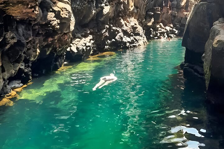 Hele dag Santa Cruz Ranch en Lava Tunnels Tour van Bahia