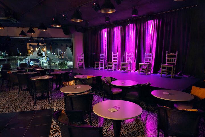 Vibrante Espectáculo Flamenco y Menú de Tapas en Alicante