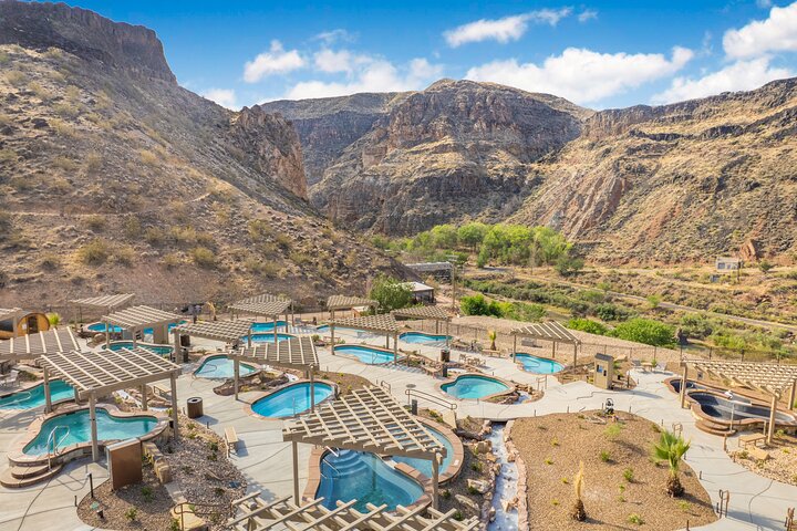 Hoteller i nærheden af Zion Canyon Hot Springs