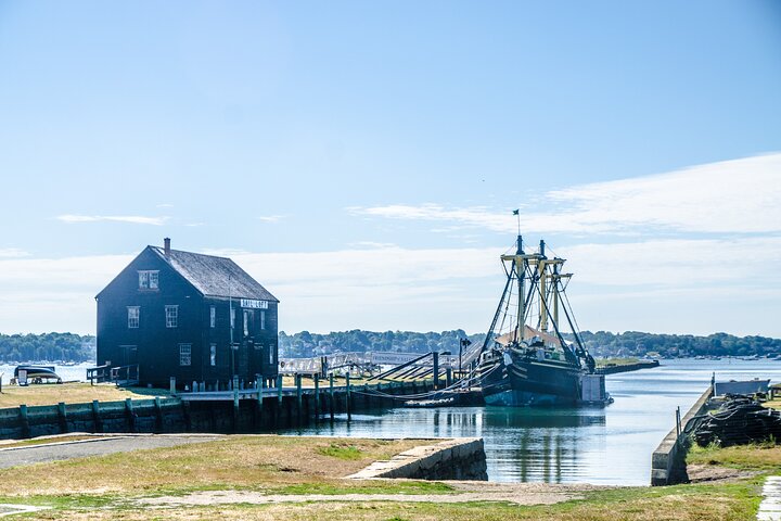 Streghe & Ricchezze: tour di un giorno di Salem per piccoli gruppi da Boston