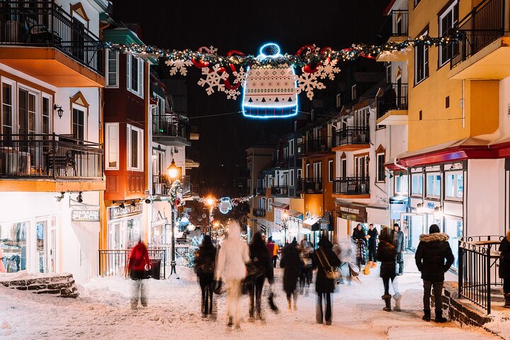 Privétransfer naar Montreal YUL Airport van Mont-Tremblant