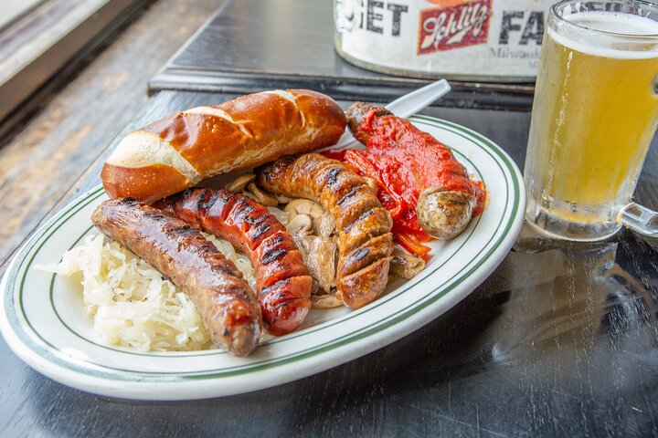 Milwaukee Food Tour com 5 favoritos locais Degustações e pratos secretos